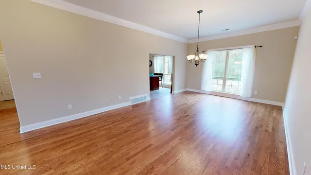 $638,000 | 8465 Belmor Lakes Drive, Olive Branch, MS 38654