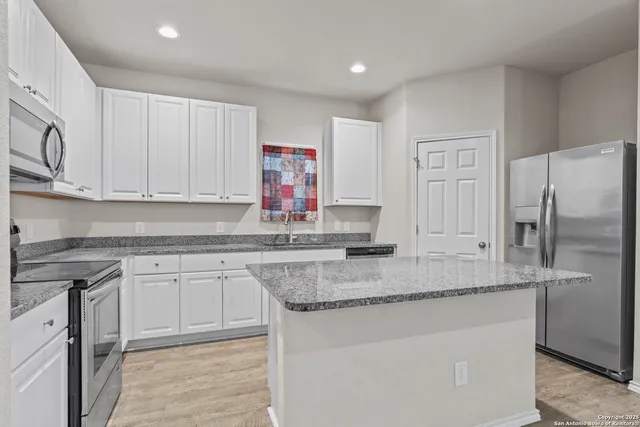 $1,850 | 7115 Mesa Cliffs, Converse, TX 78109