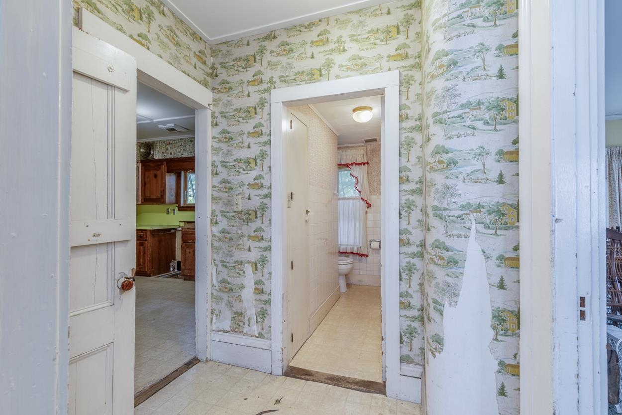 112 Front Street Exeter, NH 03833 - Photo 7 of 40