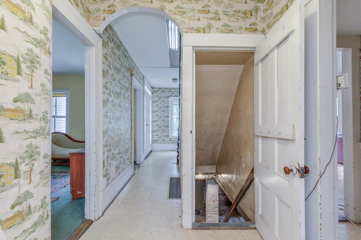 112 Front Street Exeter, NH 03833 - Photo 8 of 40