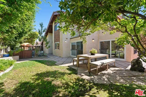 $2,085,000 | 4041 Midway Avenue, Culver City, CA 90232