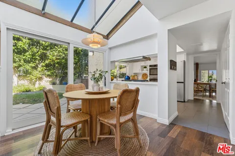 $2,085,000 | 4041 Midway Avenue, Culver City, CA 90232