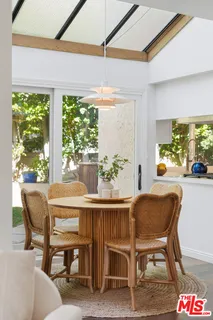 $2,085,000 | 4041 Midway Avenue, Culver City, CA 90232