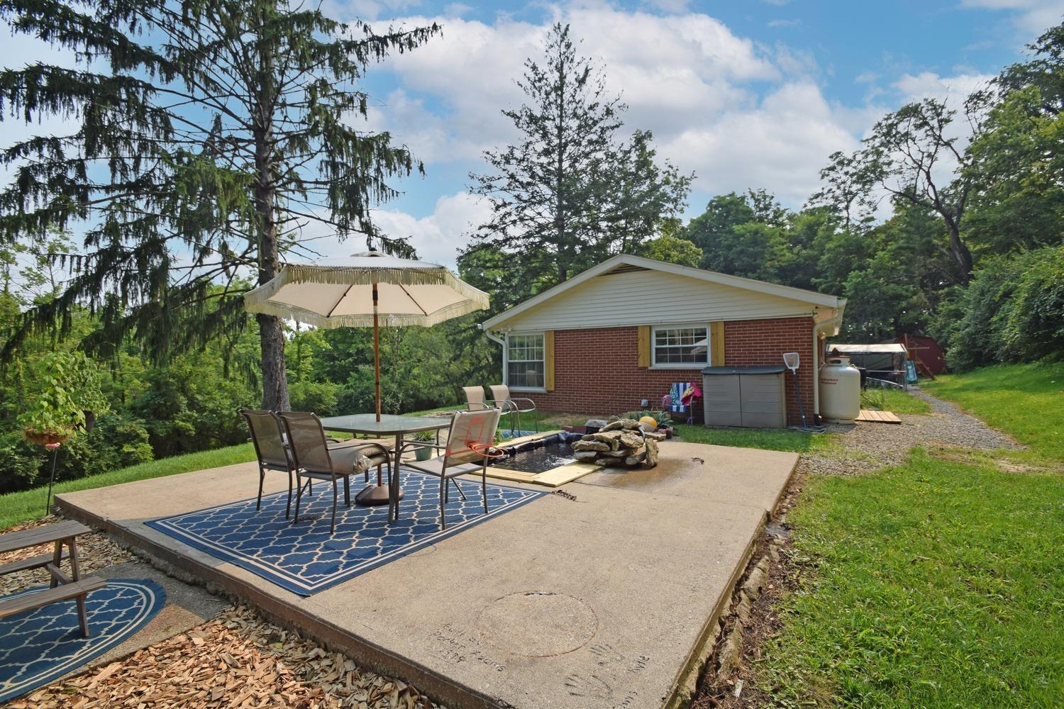 8141 Bridle Road Cincinnati, OH 45244 - Photo 30 of 36