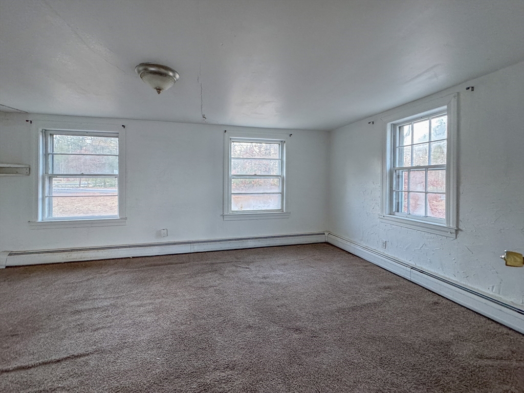 129 Thomas Street Middleboro, MA 02346 - Photo 21 of 41