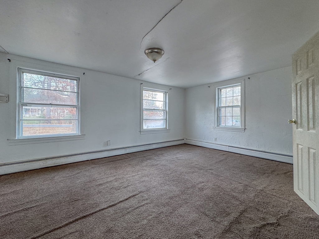 129 Thomas Street Middleboro, MA 02346 - Photo 25 of 41