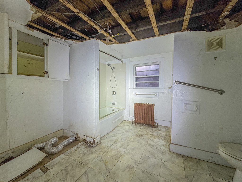 129 Thomas Street Middleboro, MA 02346 - Photo 31 of 41