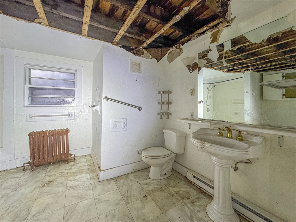 129 Thomas Street Middleboro, MA 02346 - Photo 32 of 41