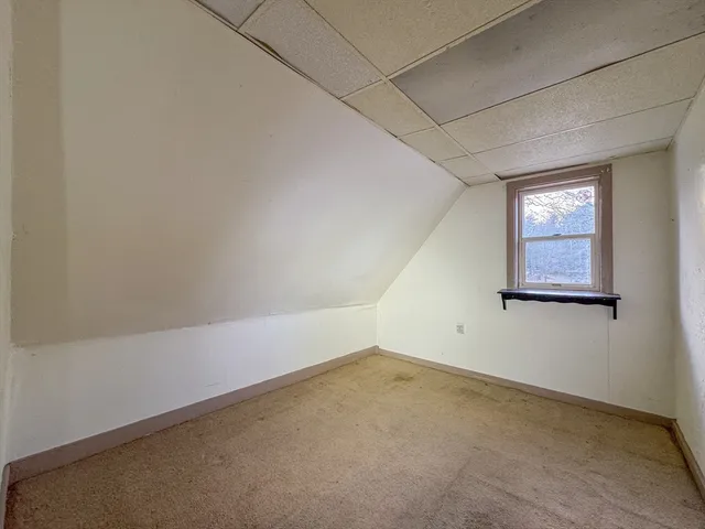 $280,000 | 129 Thomas Street, Middleboro, MA 02346