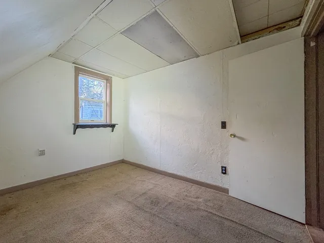 $280,000 | 129 Thomas Street, Middleboro, MA 02346