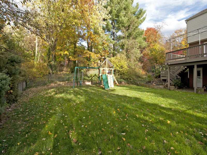 615 Trotwood Ridge Road Upper St. Clair, PA 15241 - Photo 16 of 19 Yard/Garden.