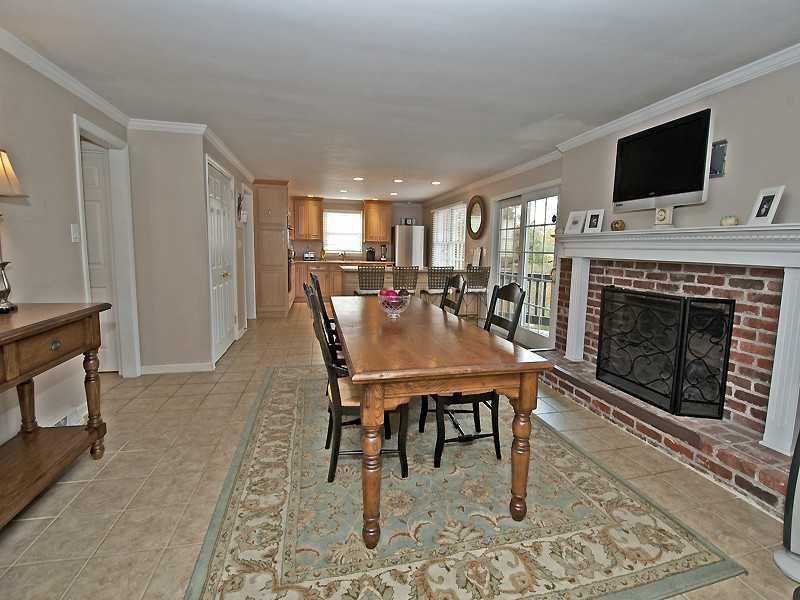 615 Trotwood Ridge Road Upper St. Clair, PA 15241 - Photo 3 of 19 Dining Room.