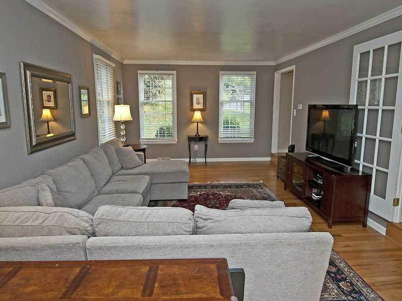 615 Trotwood Ridge Road Upper St. Clair, PA 15241 - Photo 5 of 19 Family Room.