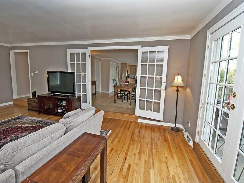 615 Trotwood Ridge Road Upper St. Clair, PA 15241 - Photo 6 of 19 Family Room.