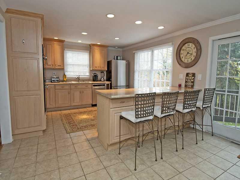 615 Trotwood Ridge Road Upper St. Clair, PA 15241 - Photo 7 of 19 Kitchen.