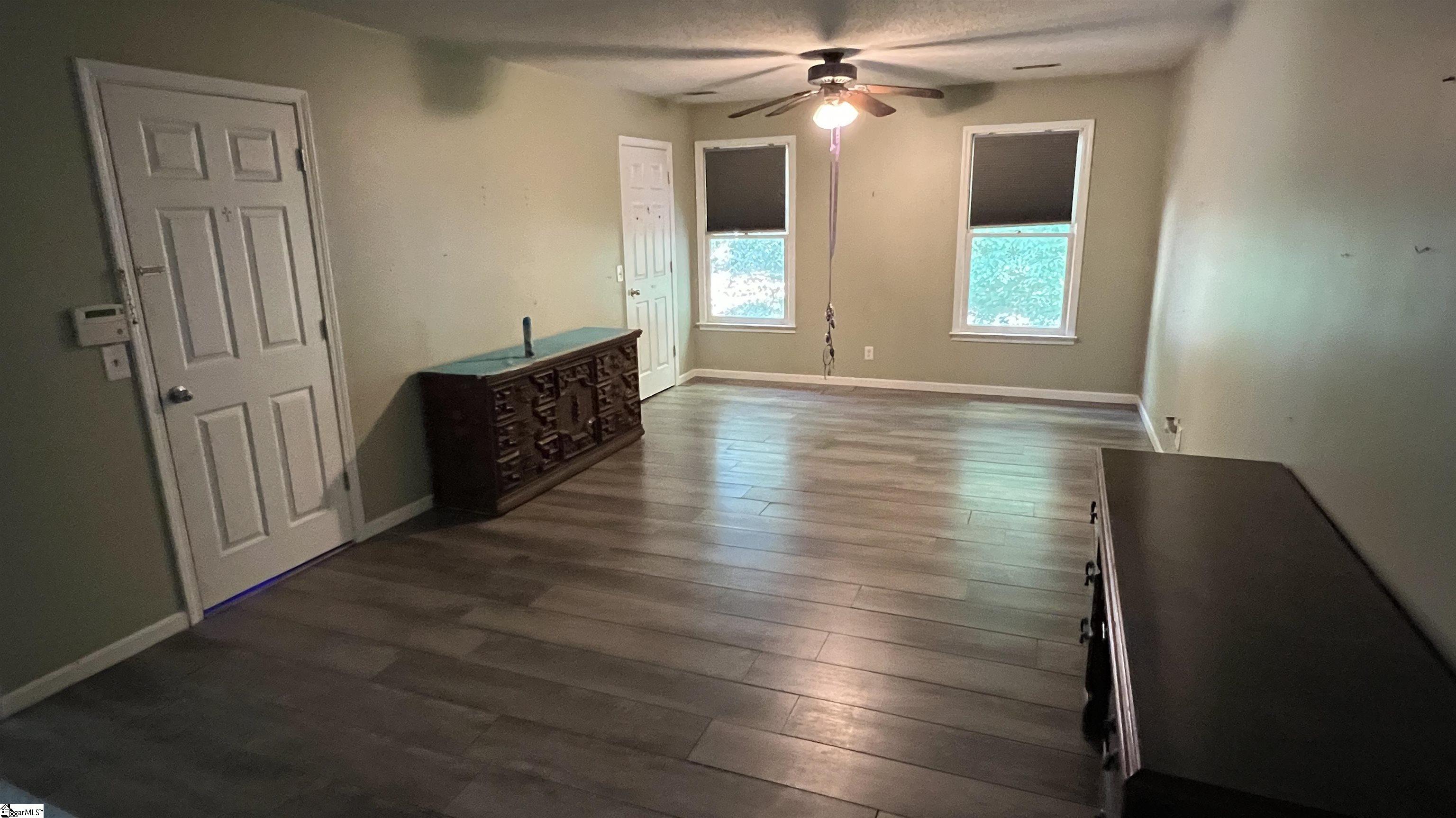111 Robin Road Simpsonville, SC 29681 - Photo 11 of 36 Gallery Image 11
