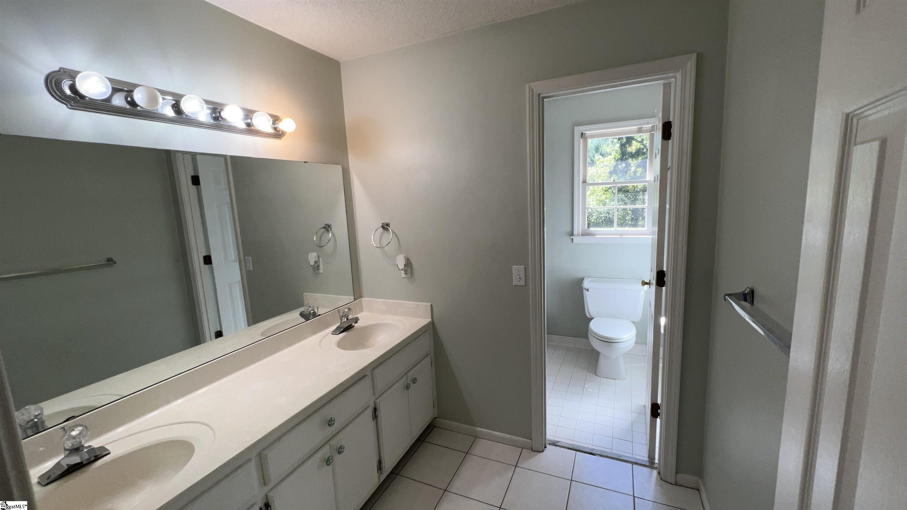 111 Robin Road Simpsonville, SC 29681 - Photo 19 of 36 Gallery Image 19