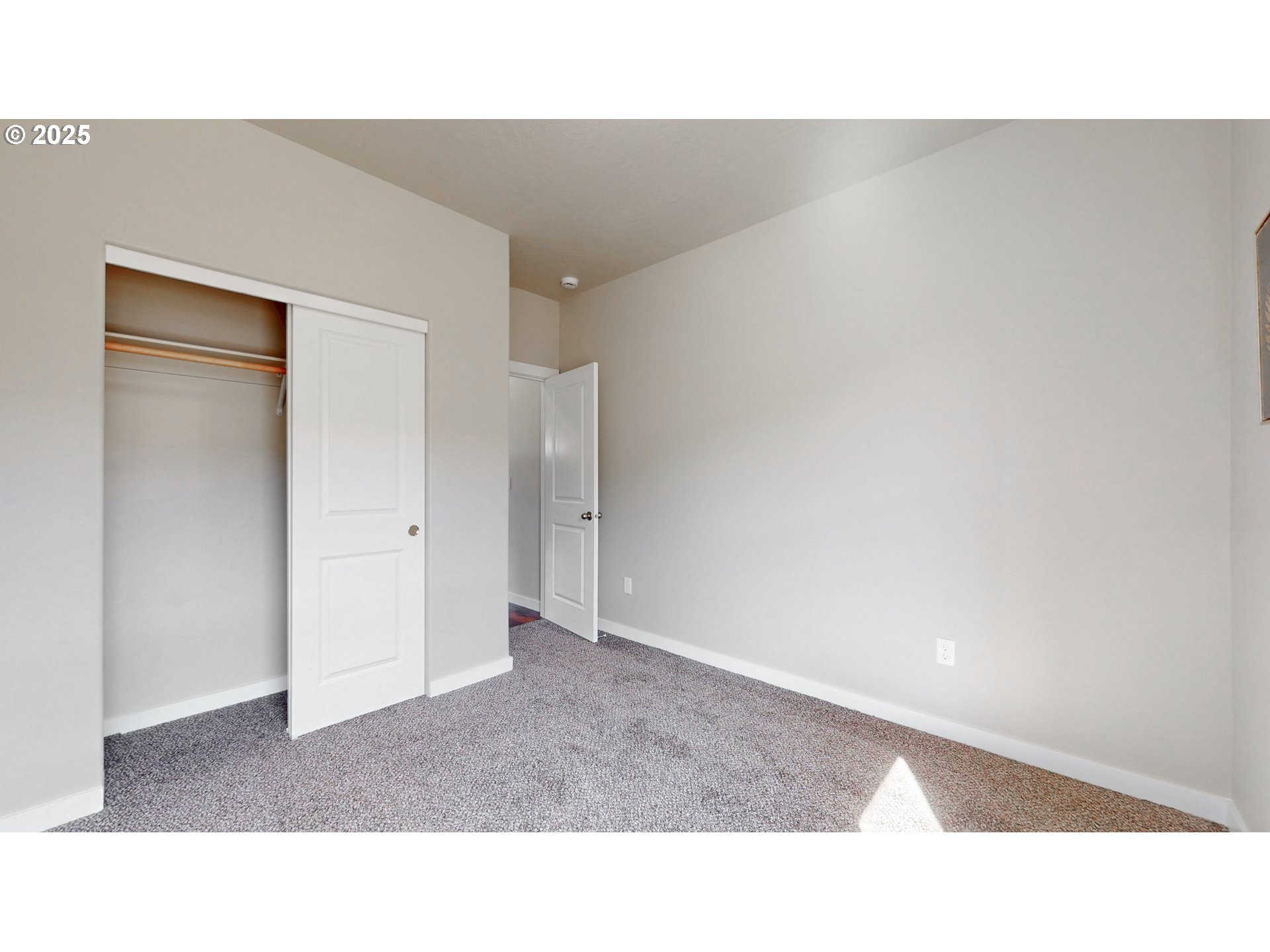 821 Southeast 9th Drive Hermiston, OR 97838 - Photo 11 of 21