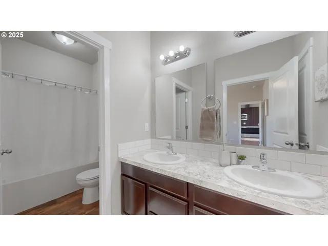 $374,950 | 821 Southeast 9th Drive, Hermiston, OR 97838