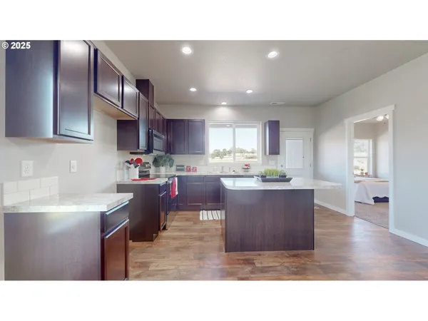 $374,950 | 821 Southeast 9th Drive, Hermiston, OR 97838