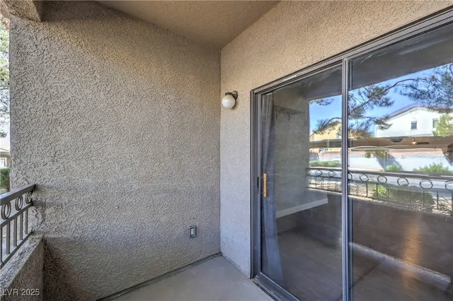 $193,000 | 8250 North Grand Canyon Drive, Unit 1159, Las Vegas, NV 89166