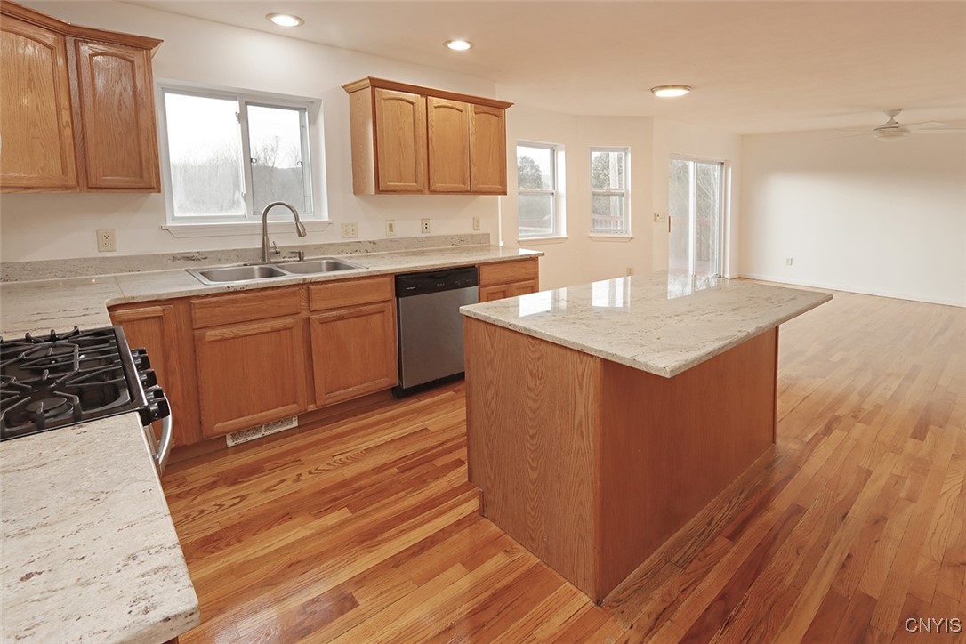 4872 Clark Lane Manlius, NY 13104 - Photo 11 of 50