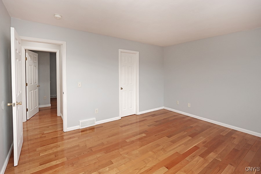 4872 Clark Lane Manlius, NY 13104 - Photo 23 of 50