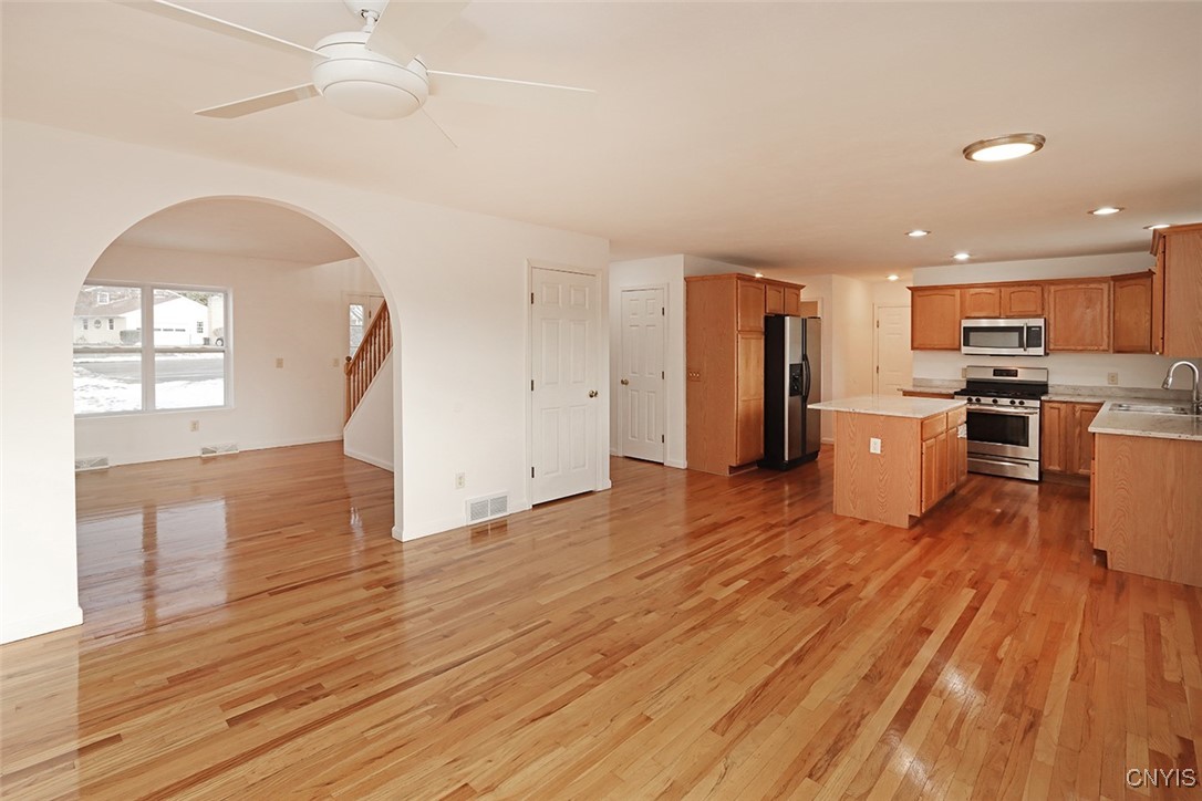 4872 Clark Lane Manlius, NY 13104 - Photo 5 of 50