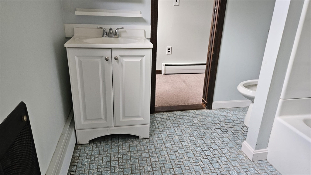 2 Hedgeway Street, Unit 1 Ayer, MA 01432 - Photo 19 of 27