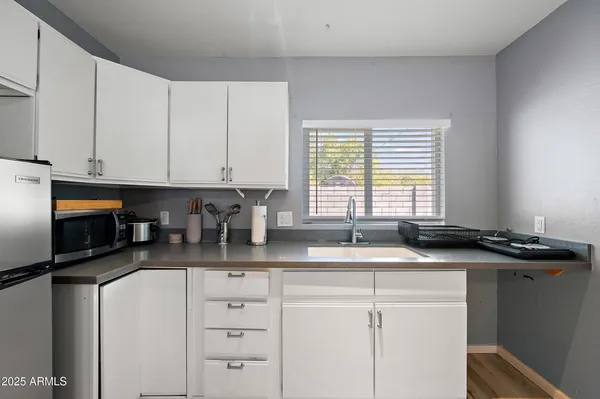 $560,000 | 1648 East Mitchell Drive, Phoenix, AZ 85016