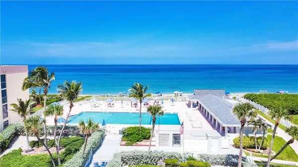 $3,300 | 1077 Nettles Boulevard, Jensen Beach, FL 34957