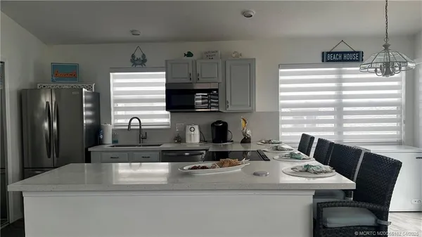 $3,300 | 1077 Nettles Boulevard, Jensen Beach, FL 34957