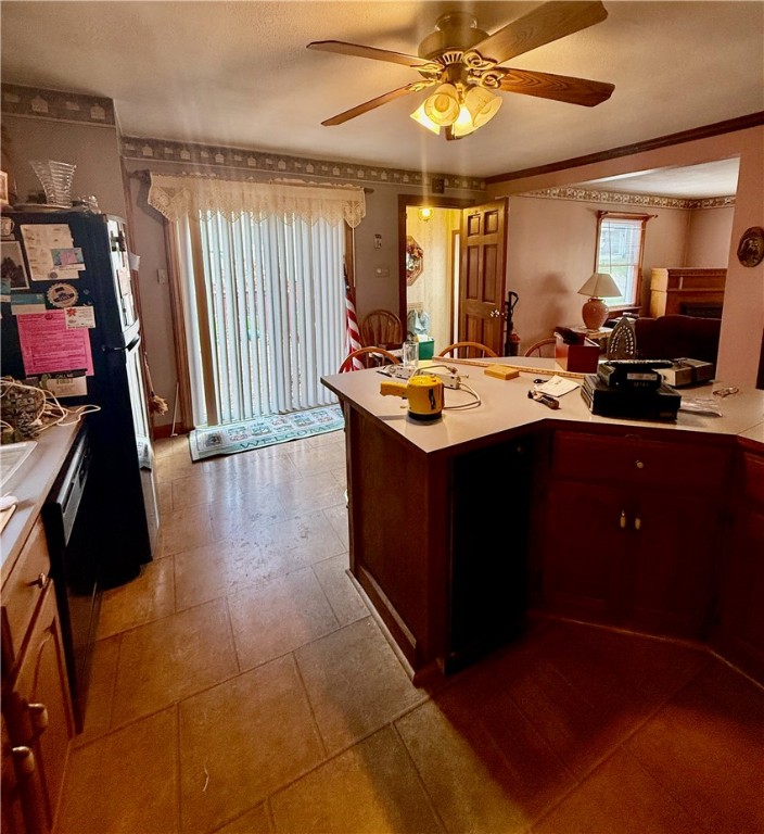 48 Hambly Road Tiverton, RI 02878 - Photo 15 of 42