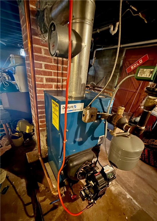48 Hambly Road Tiverton, RI 02878 - Photo 35 of 42 Furnace