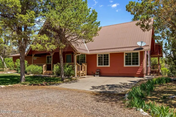 $625,000 | 3130 Ranch Road, Overgaard, AZ 85933