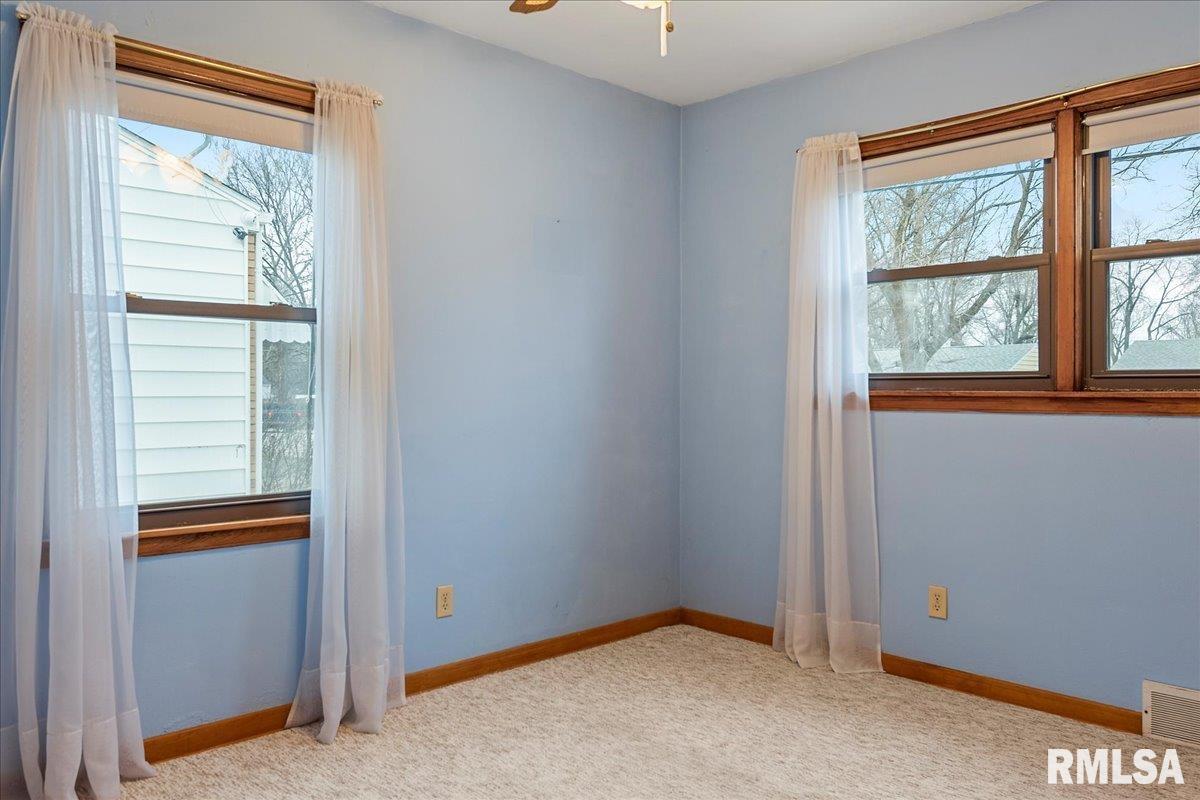 1621 North 19th Street Springfield, IL 62702 - Photo 13 of 30