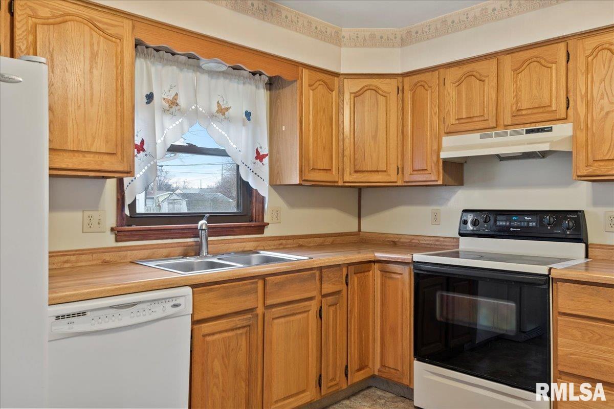 1621 North 19th Street Springfield, IL 62702 - Photo 9 of 30