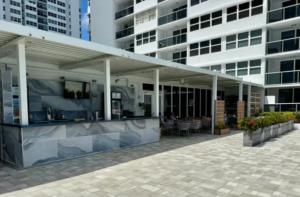 $5,000 | 1890 South Ocean Drive, Unit 703, Hallandale Beach, FL 33009
