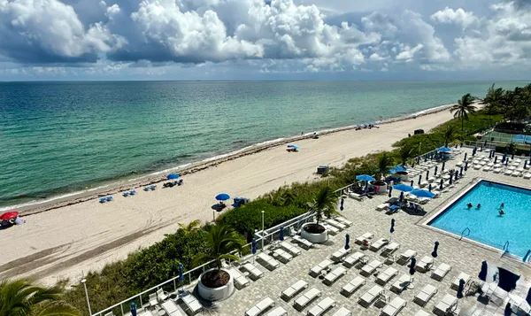 $5,000 | 1890 South Ocean Drive, Unit 703, Hallandale Beach, FL 33009