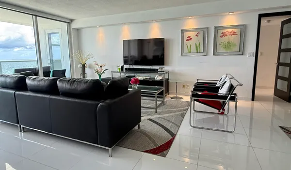 $5,000 | 1890 South Ocean Drive, Unit 703, Hallandale Beach, FL 33009