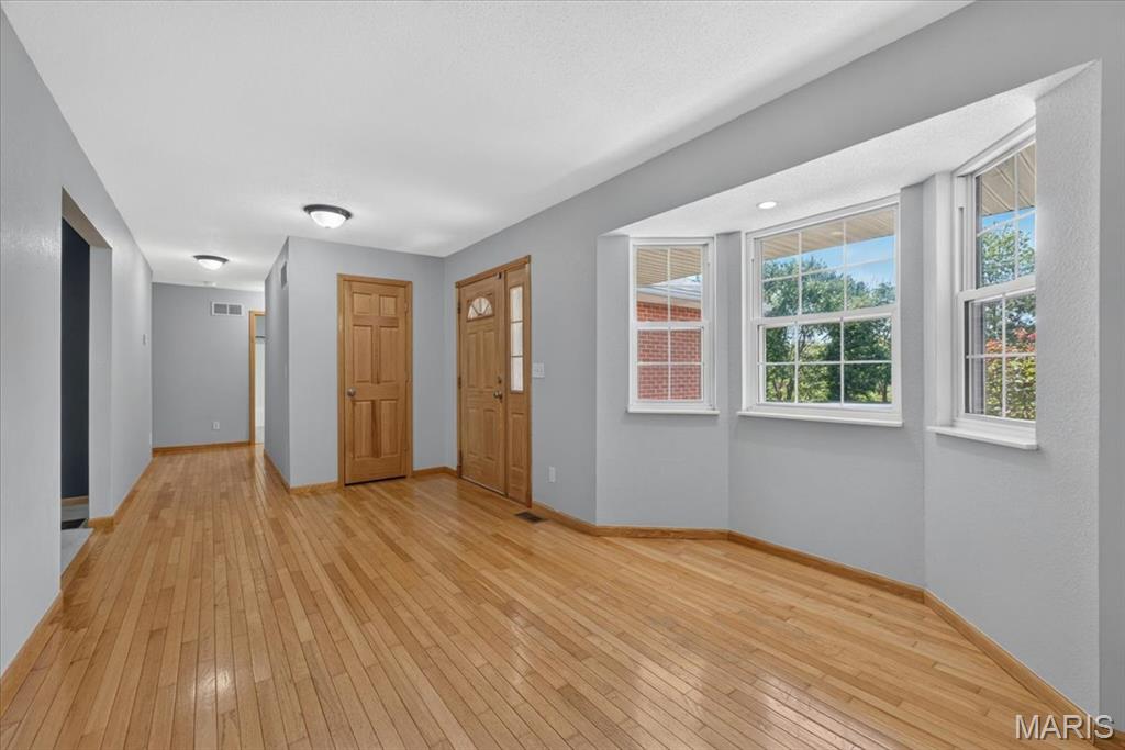 813 E Haven Waterloo, IL 62298 - Photo 5 of 55