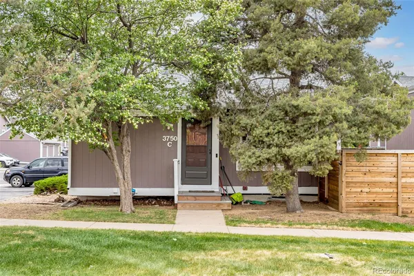 $400,000 | 3750 South Genoa Circle, Unit C, Aurora, CO 80013