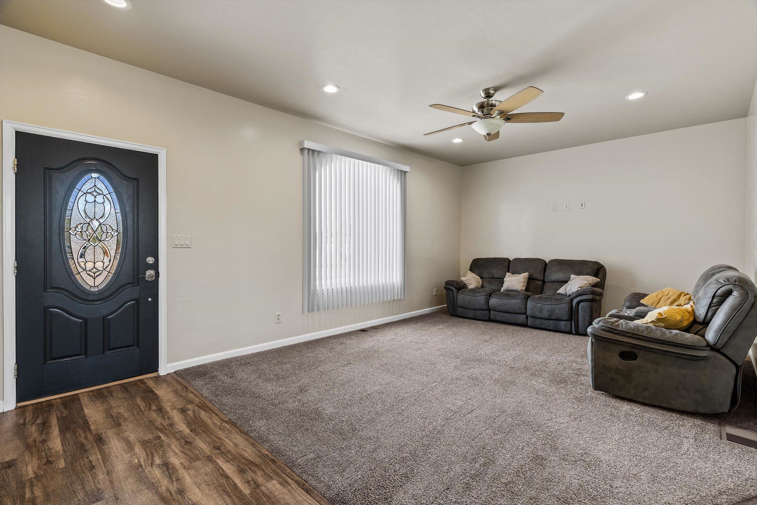 3053 East 1/2 Road Grand Junction, CO 81504 - Photo 4 of 33