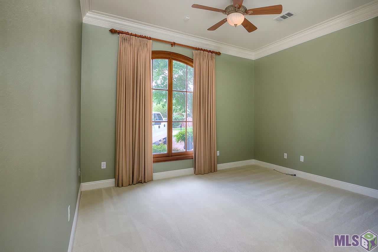 4324 Bluestone Drive Baton Rouge, LA 70809 - Photo 17 of 27