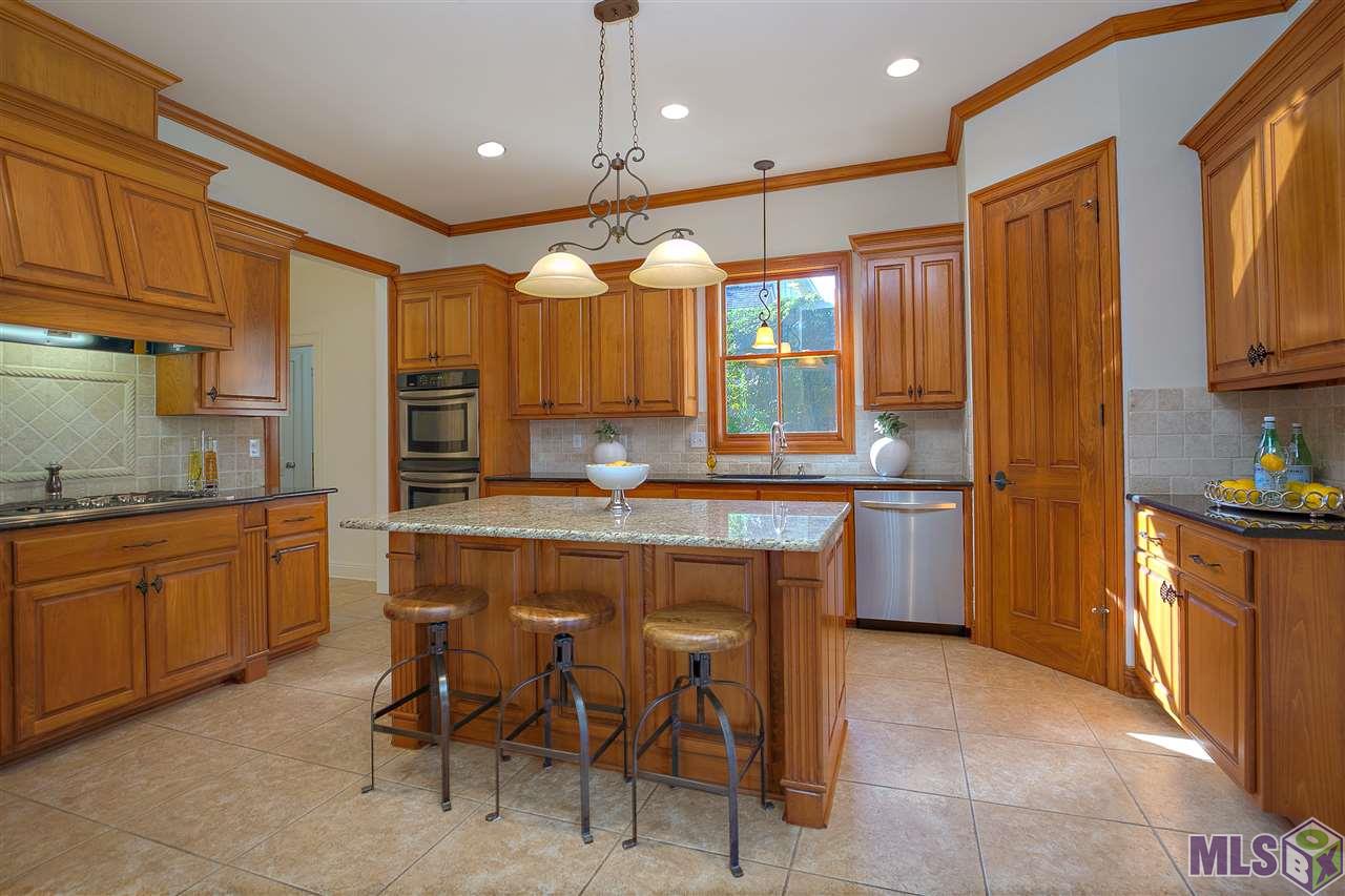 4324 Bluestone Drive Baton Rouge, LA 70809 - Photo 8 of 27