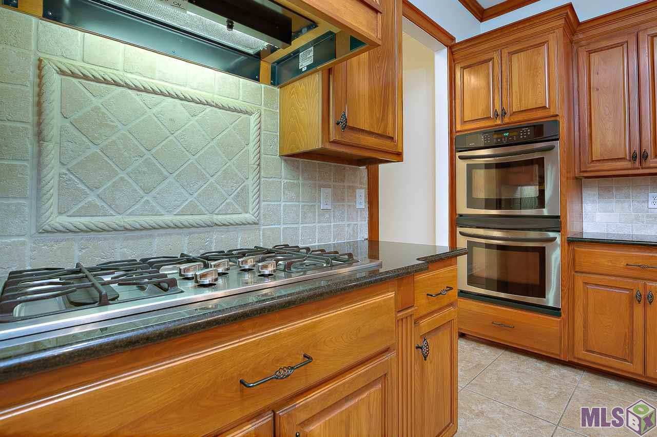 4324 Bluestone Drive Baton Rouge, LA 70809 - Photo 9 of 27