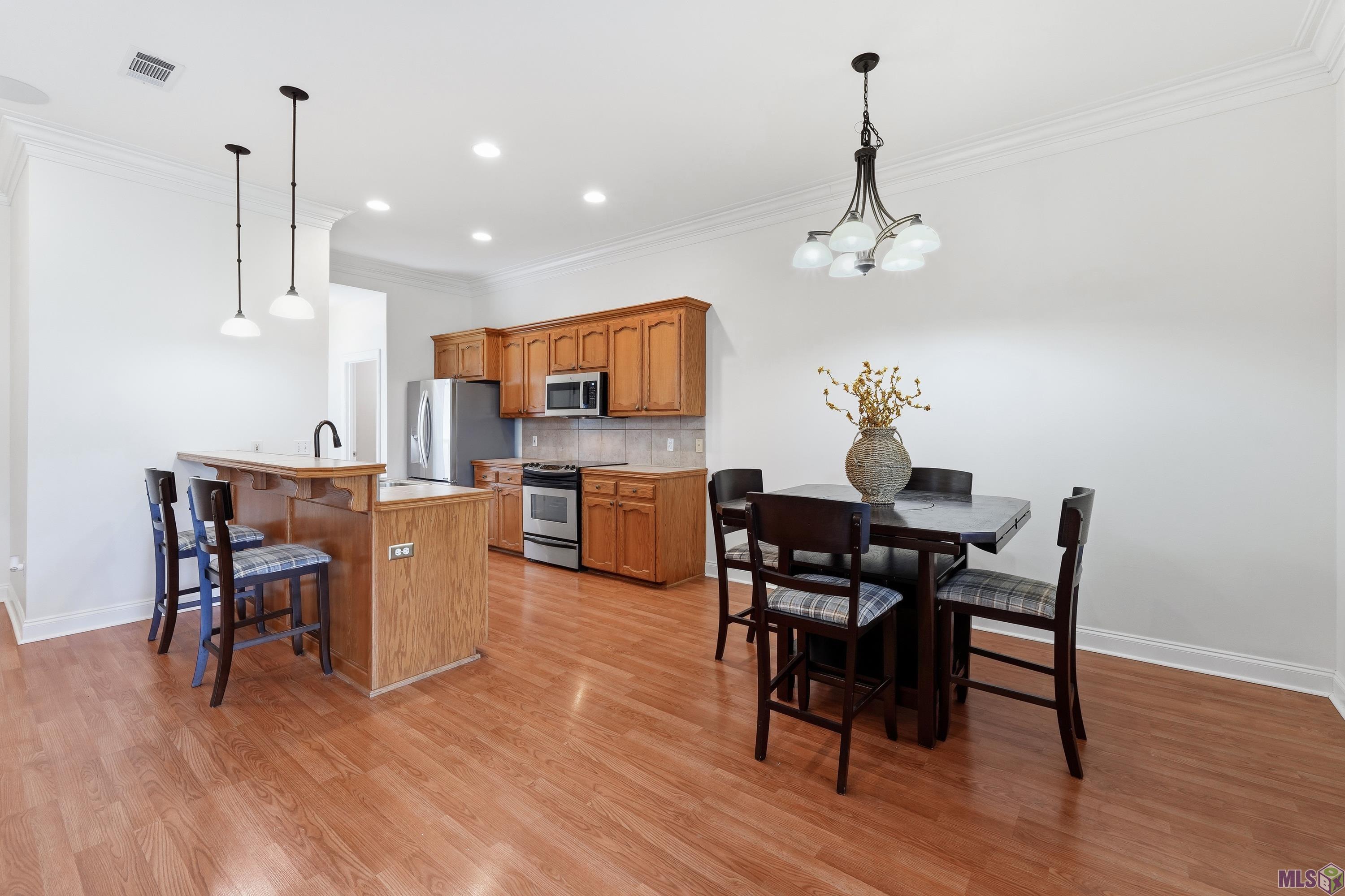 17080 Rennes Road Prairieville, LA 70769 - Photo 8 of 29 Gallery Image 8