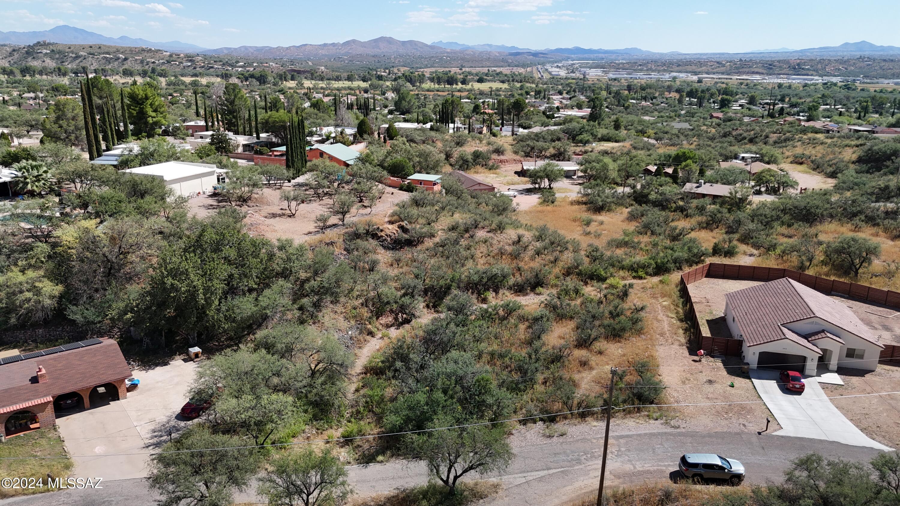 395 Quail Court, Unit 81 Rio Rico, AZ 85648 - Photo 4 of 4