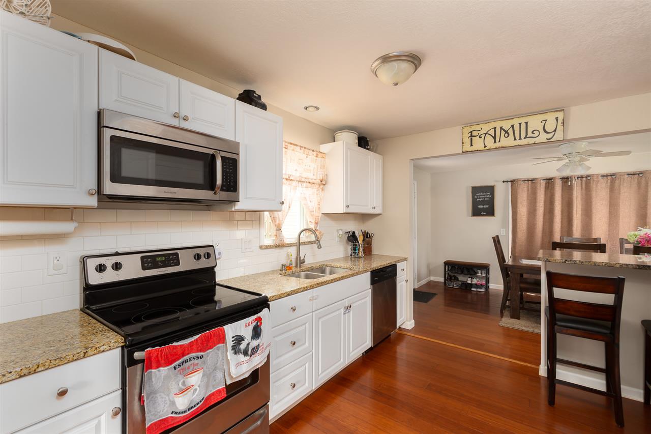 2011 Ridgeview Drive Davenport, IA 52806 - Photo 8 of 21 Gallery Image 8