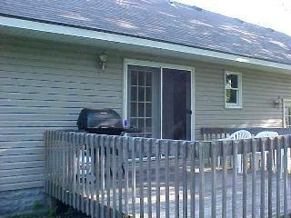 362 West Erie Road Temperance, MI 48182 - Photo 3 of 10 506169-2.JPG